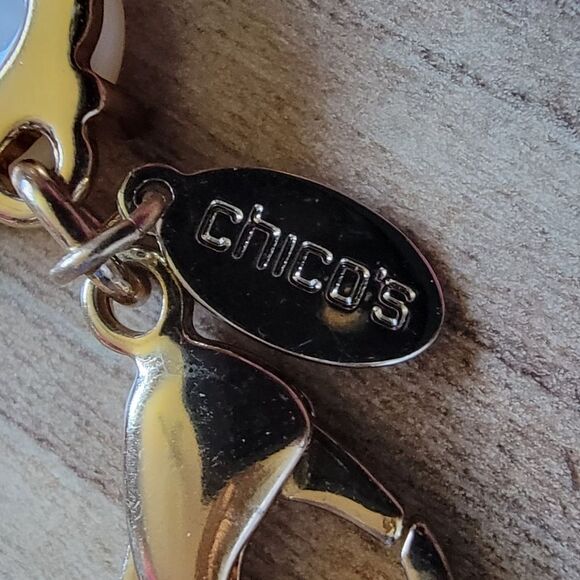 🆕️ Chicos Pria Shell & Dimulated Gemstone Crystal Bib Necklace - Picture 9 of 11